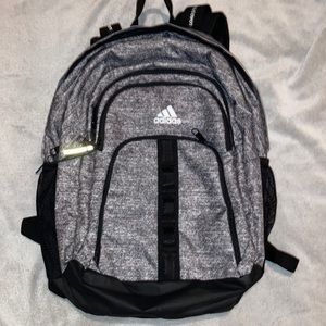 no stains, no rips, smoke free home